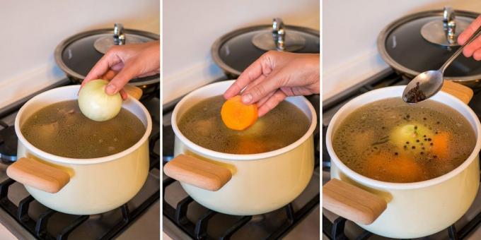 How to cook chicken soup: broth, add the carrots, onions and peppers