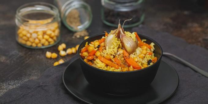 Vegetarian pilaf with chickpeas