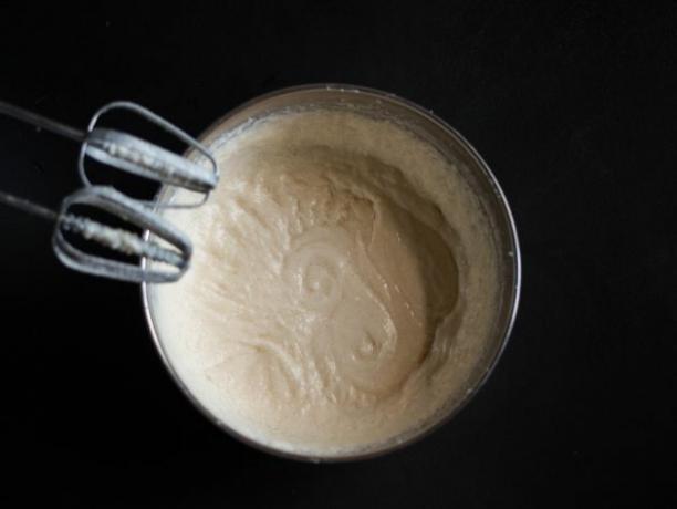 tea biscuits: making the dough