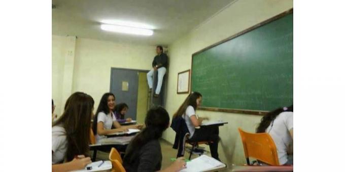 teacher in the exam
