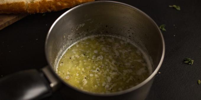 garlic croutons: oil