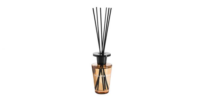 Fragrances for a cozy atmosphere at home: Diffuser with vanilla and musk