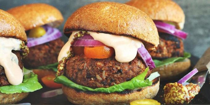 What to cook outdoors, except for meat: burgers c vegetables and bean-rice patties