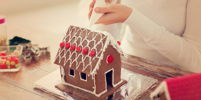Preparing for the New Year 2019: to make a gingerbread house
