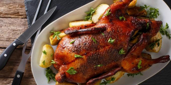 Duck baked in the oven with apples