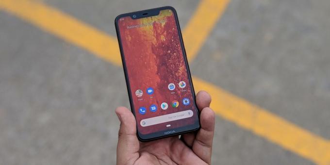 Nokia 8.1 c «fringe», and Android 9.0 Pie
