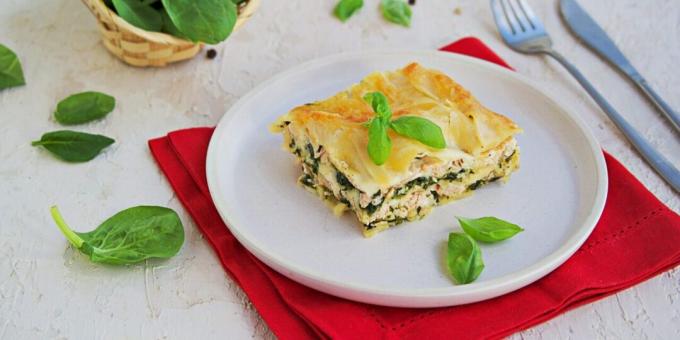 Lasagne with spinach and salmon
