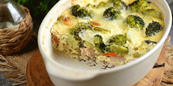 Turkey fillet casserole with broccoli