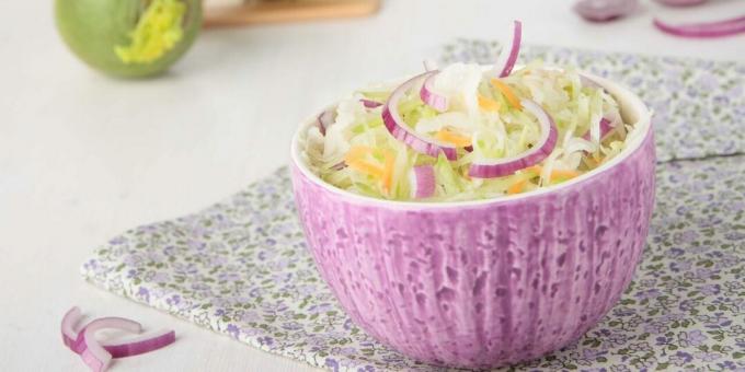 Salad with sauerkraut and radish