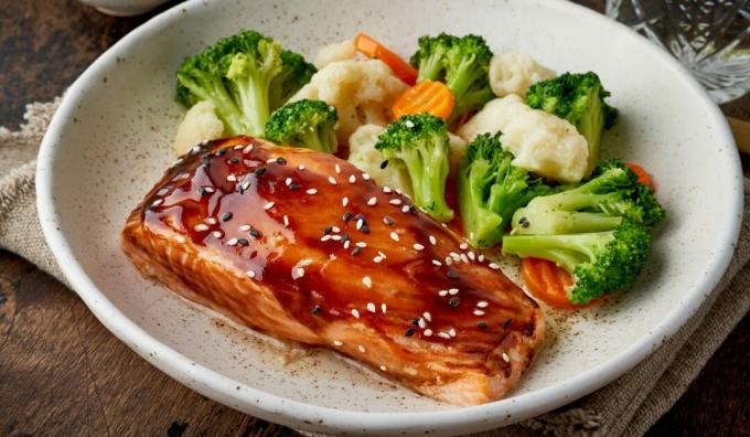 Salmon baked in teriyaki sauce
