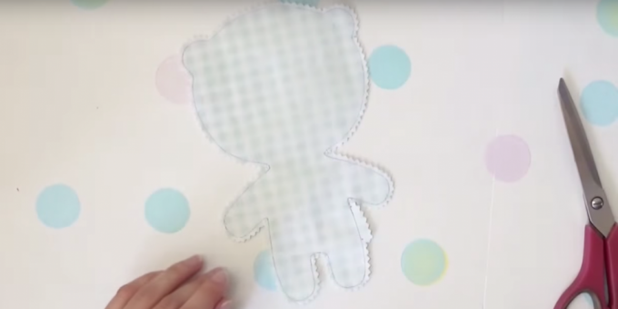 DIY soft toys: sew the fabric