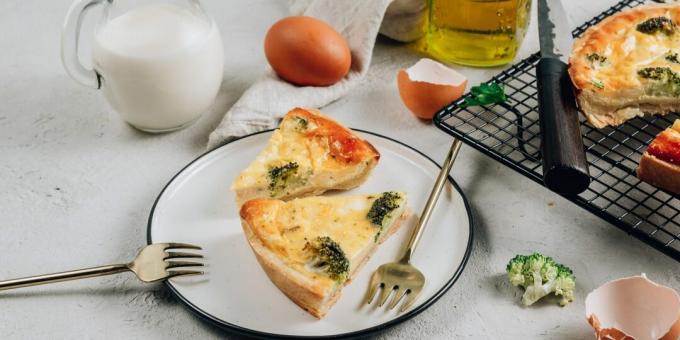 Quiche with broccoli and cheese