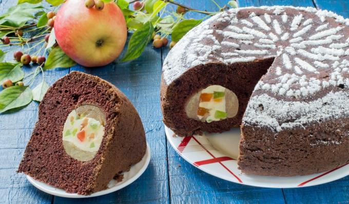 Chocolate pie with stuffed apples