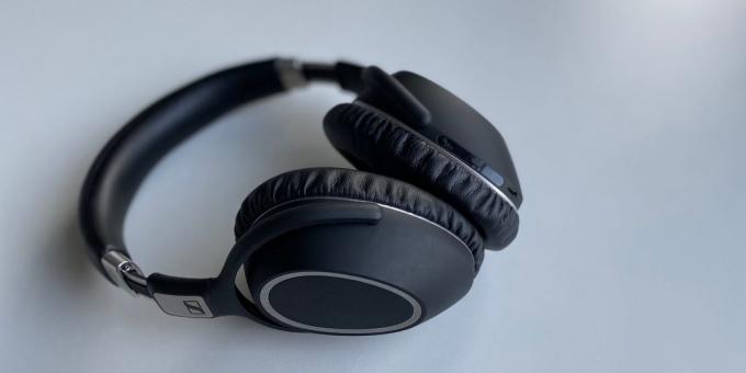 Headphones Sennheiser PXC 550: appearance