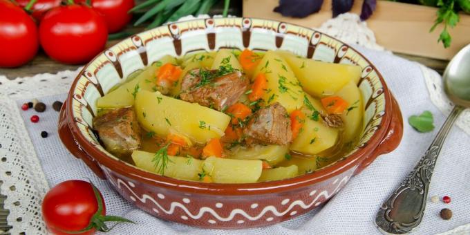 Braised pork with potatoes. Delicious and simple