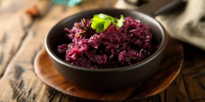 Chinese Braised Red Cabbage