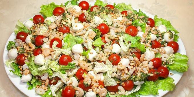 simple salad recipe with shrimp, cheese and pine nuts