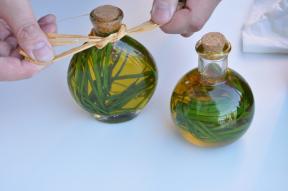 How to make scented oil at home