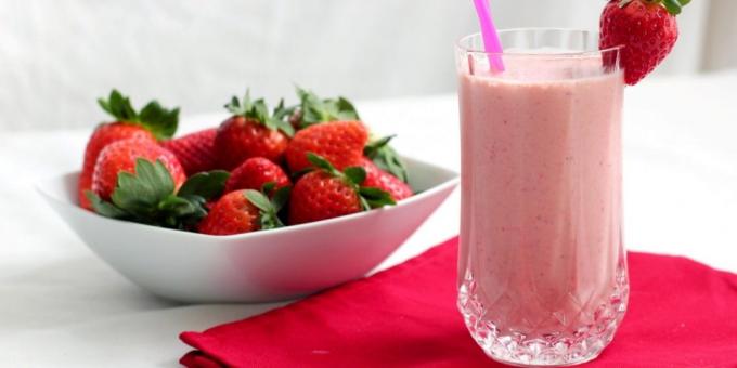 Recipes with strawberries: Usable milkshake with strawberries