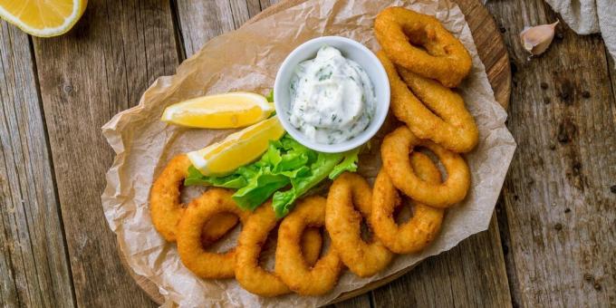 Squid rings in beer batter