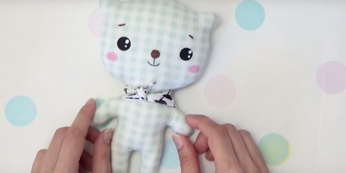 How to make a stuffed toy with your own hands: teddy bear