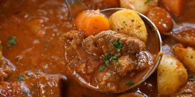 Recipes: Beef goulash with potatoes