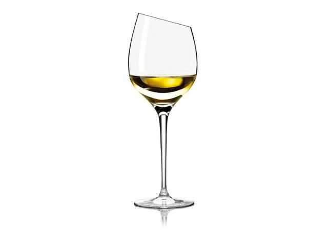 A glass of white wine Sauvignon Blanc