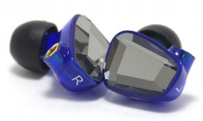 Cheap in-ear monitor with interchangeable cable