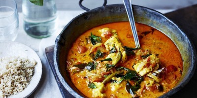 What to cook for dinner: curry of sea fish