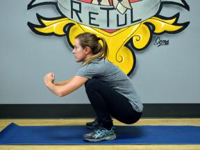 Stretching for cyclists: 4 simple exercises for flexibility