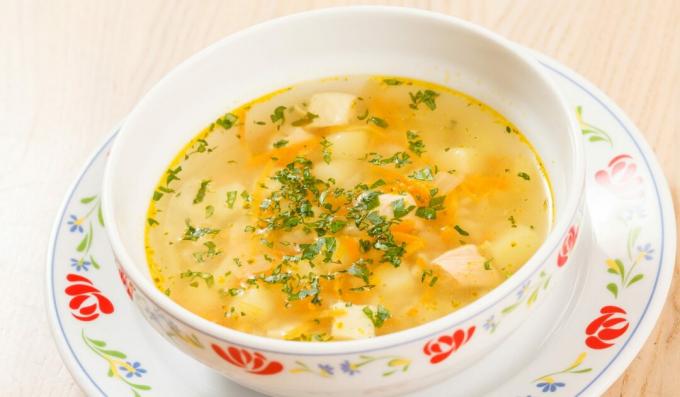 Chicken soup with potatoes