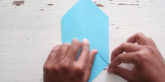 envelope with your hands: fold the right corner