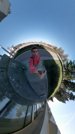 Giroptic iO: photo in Little Planet mode