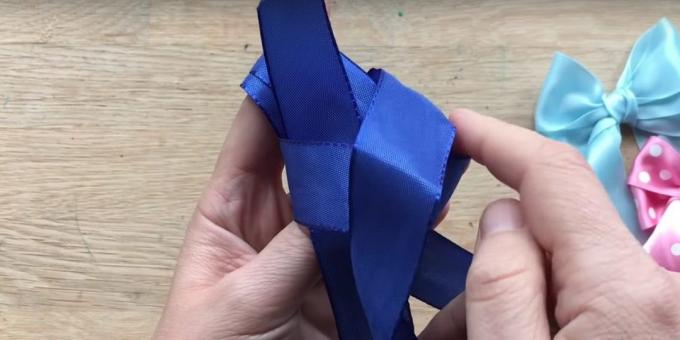 how to tie a bow: skip the tip in a loop