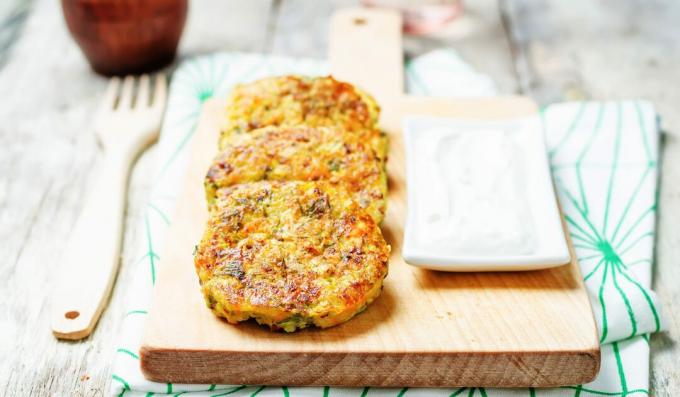 Zucchini pancakes with minced meat
