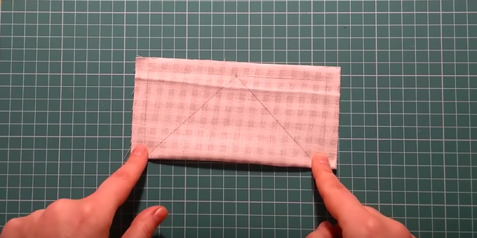 On the reverse side of a square mark the seam allowance