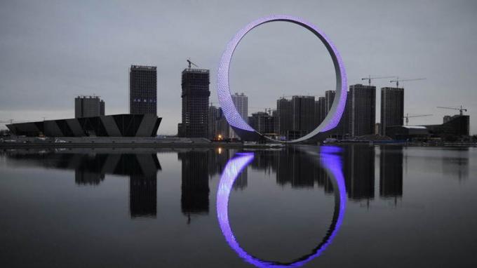 Chinese architecture, "Ring of Life" in the city of Fushun