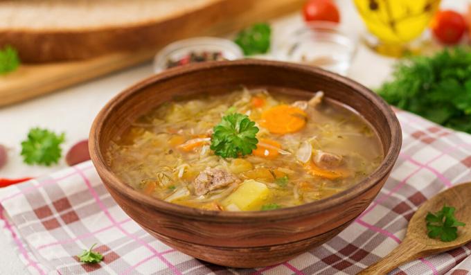 Sauerkraut soup with beef