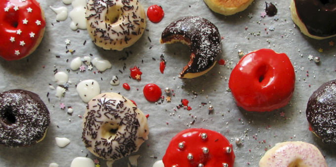 Donuts without deep fat in the oven