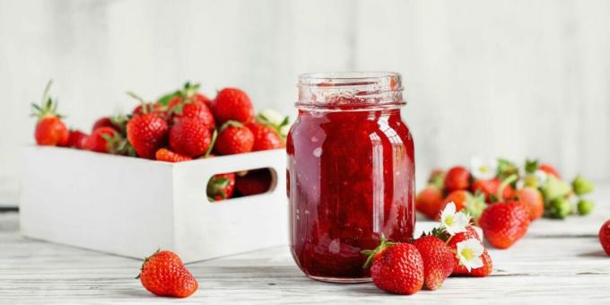 Strawberry and strawberry jam