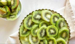 Lean kiwi cake without baking