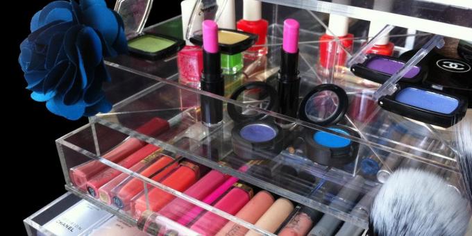 save on cosmetics: cosmetics storage