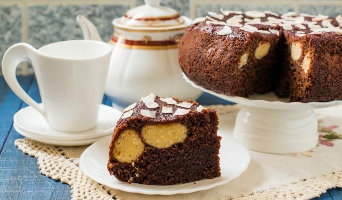 Chocolate cake with coconut-curd balls