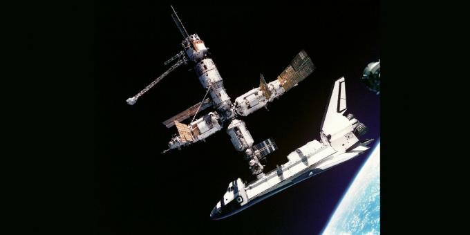 Orbital station "Mir" with docked American shuttle "Atlantis", July 1995