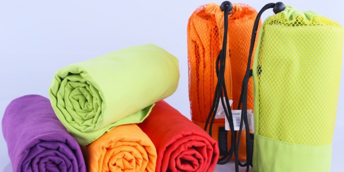 Quick-drying microfiber towel