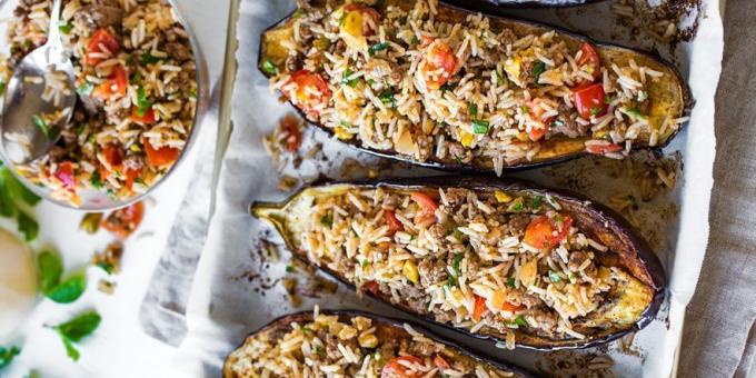 Stuffed eggplant with beef and garlic sauce