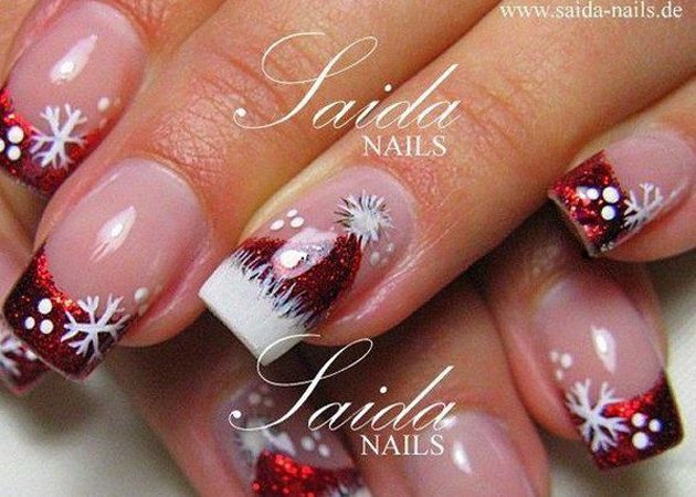 Make a New Year's manicure: Christmas and New Year paraphernalia characters