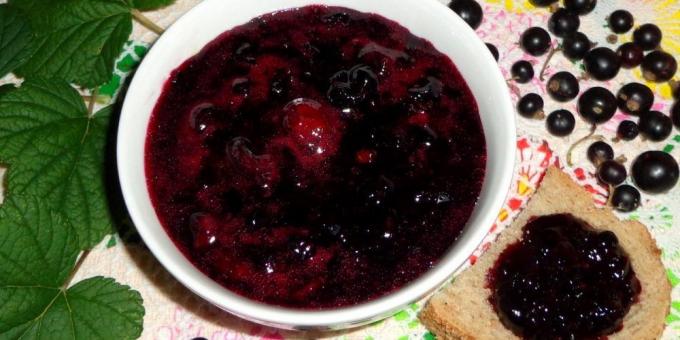 Jam currant and gooseberry