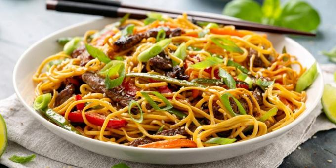 Asian style stir-fried beef with noodles