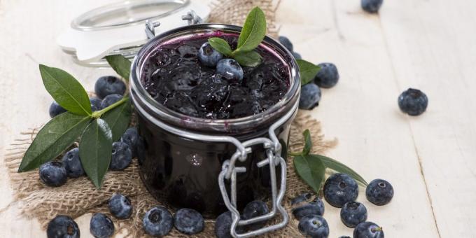 Blueberries in the winter without cooking